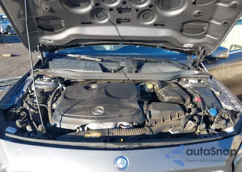 2017 Mercedes-Benz Gla 250 4Matic z USA, uszkodzony, nr VIN WDCTG4GB5HJ301743